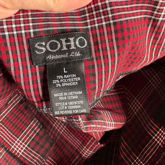 SOHO Red Black Plaid Pull On Pants - Picture 4 of 8